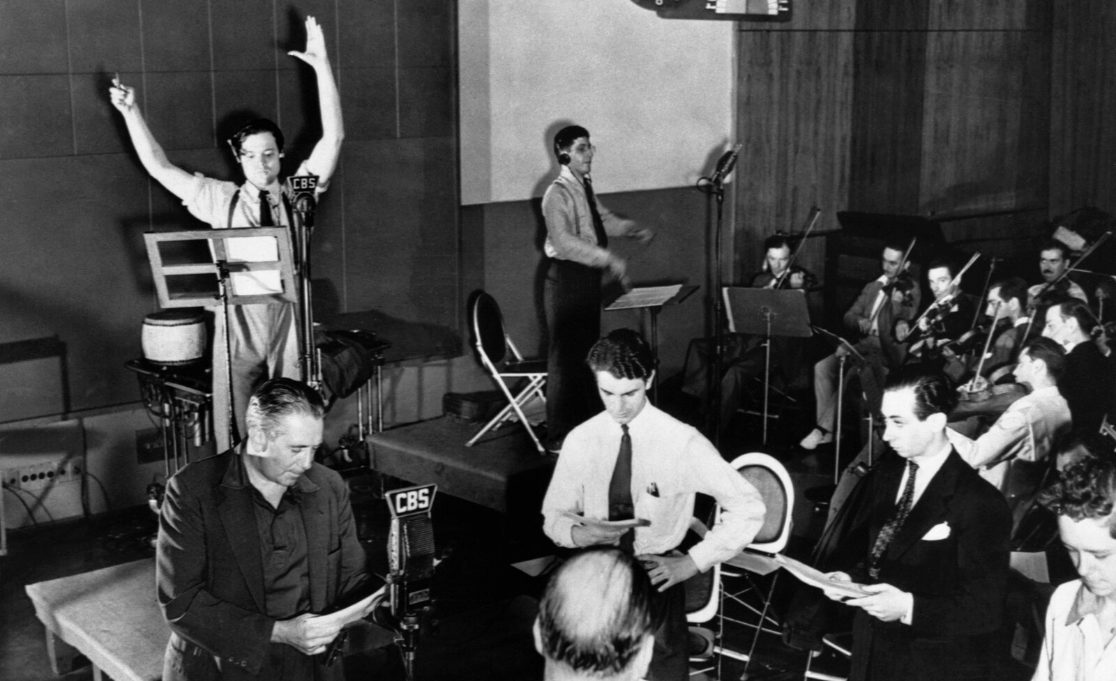 Mercury Theater Lady Esther Presents Orson Welles