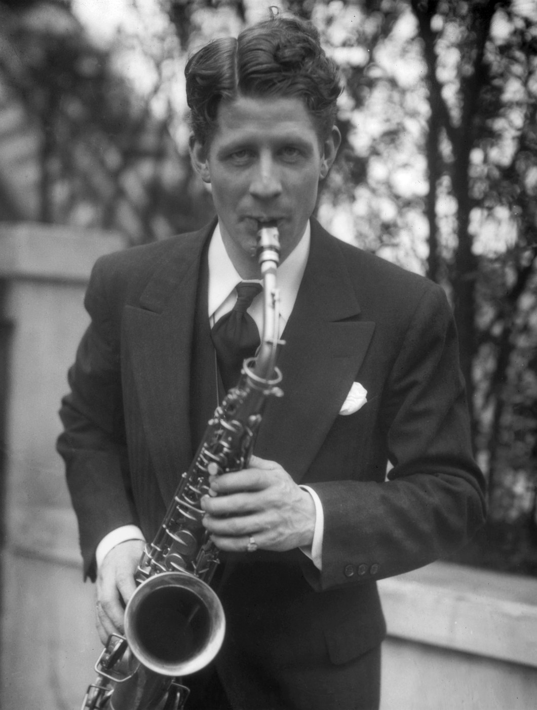Johnny Presents The Rudy Vallee Show